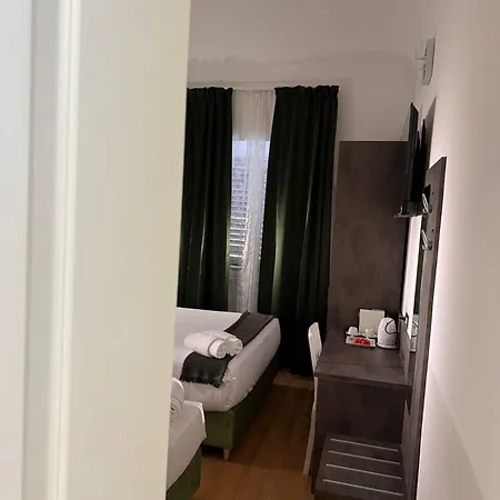 Conte 4*