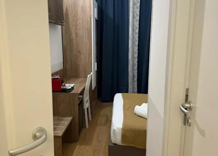 Conte Nocleg ze śniadaniem Rzym