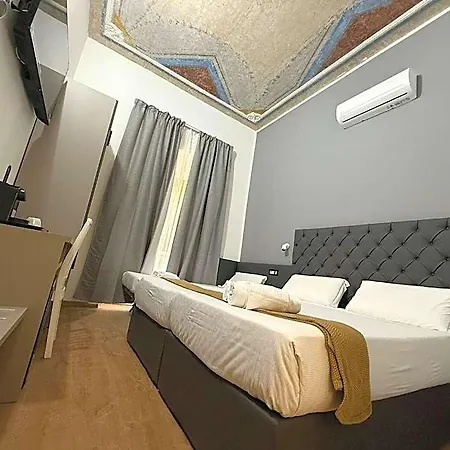 Conte 4* Řím