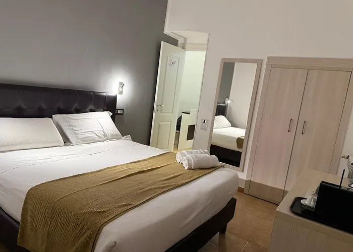 Conte House 4* Roma