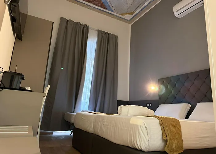 Conte House 4* Roma