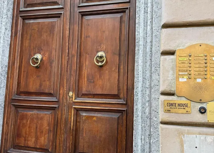 Conte House 4* Roma